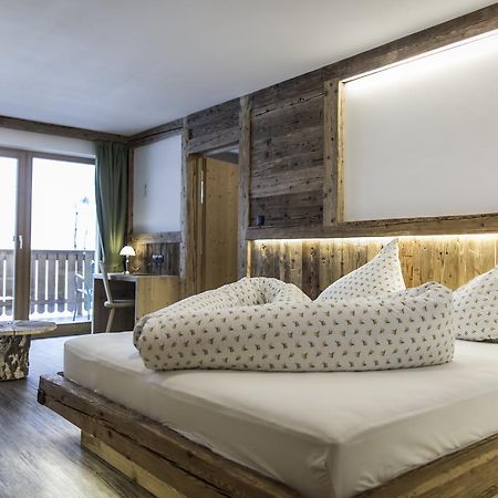 Hotel Neuwirt Cadipietra Dış mekan fotoğraf