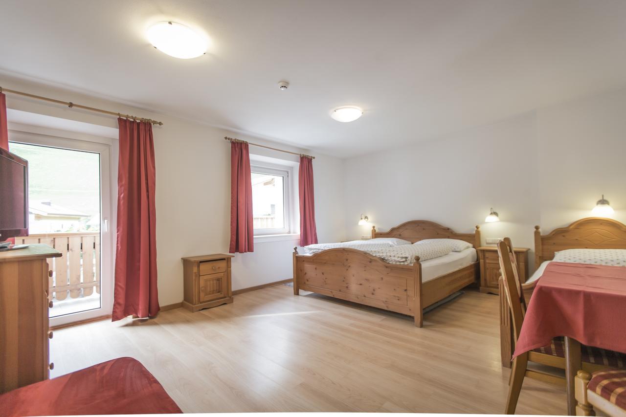 Hotel Neuwirt Cadipietra Dış mekan fotoğraf